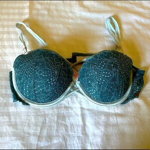 Victoria’s Secret bra